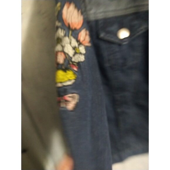 Buffalo David Bitton Embroidered Floral Denim Jacket Md Boho Cottage Core... - Picture 5 of 10